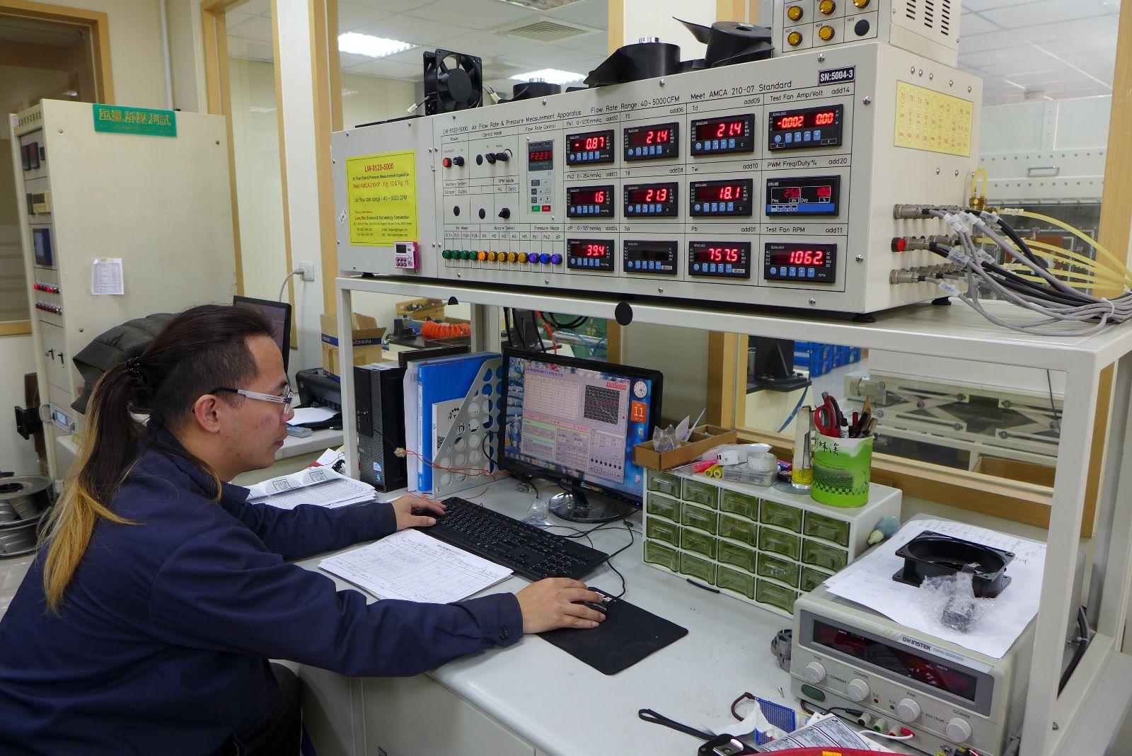 Committed to Quality First, Jiefeng Fan continuously advances the construction of quality management system.
