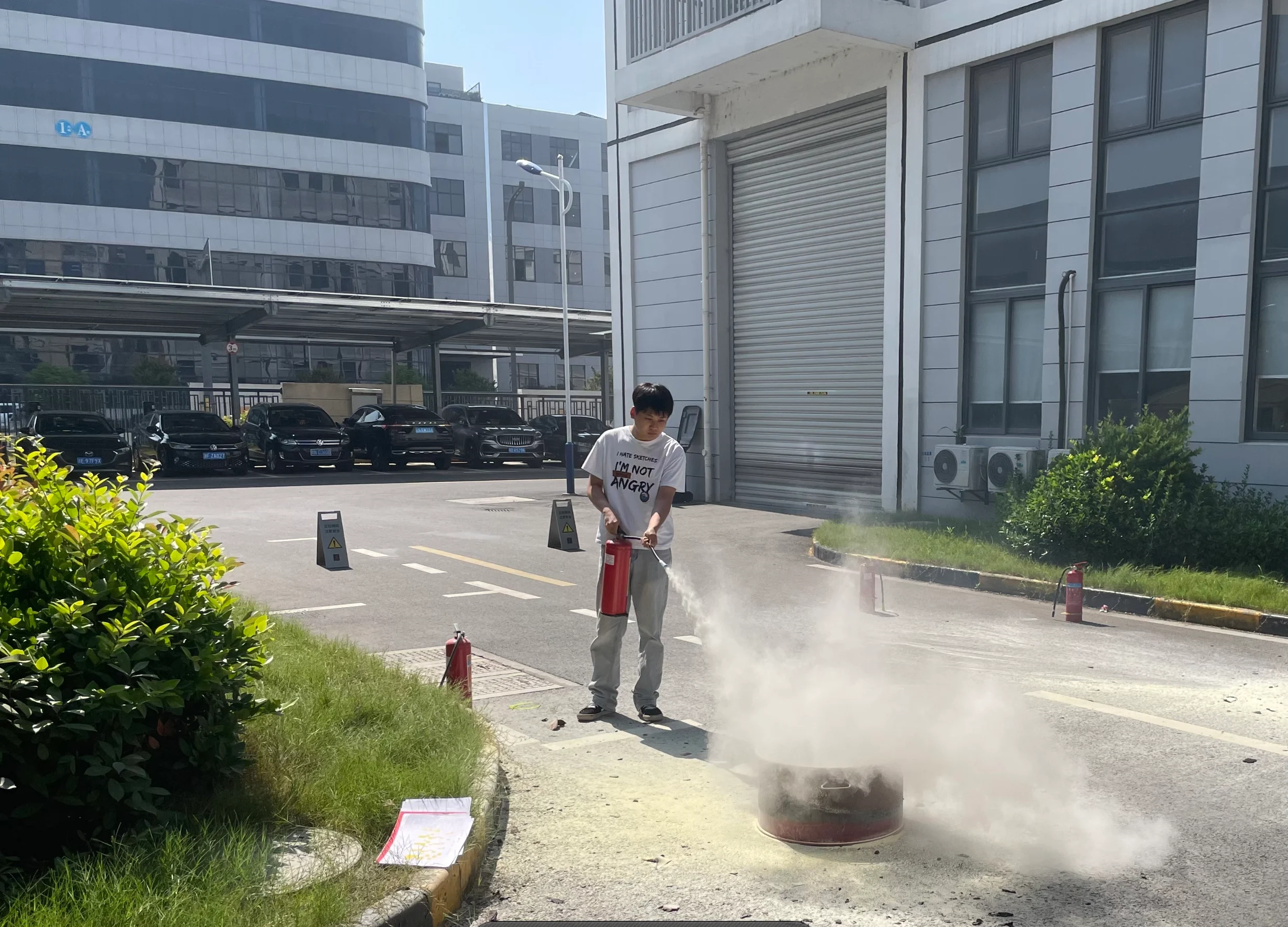 Jiefeng Holds Fire Drill to Consolidate Work Safety Defense Line